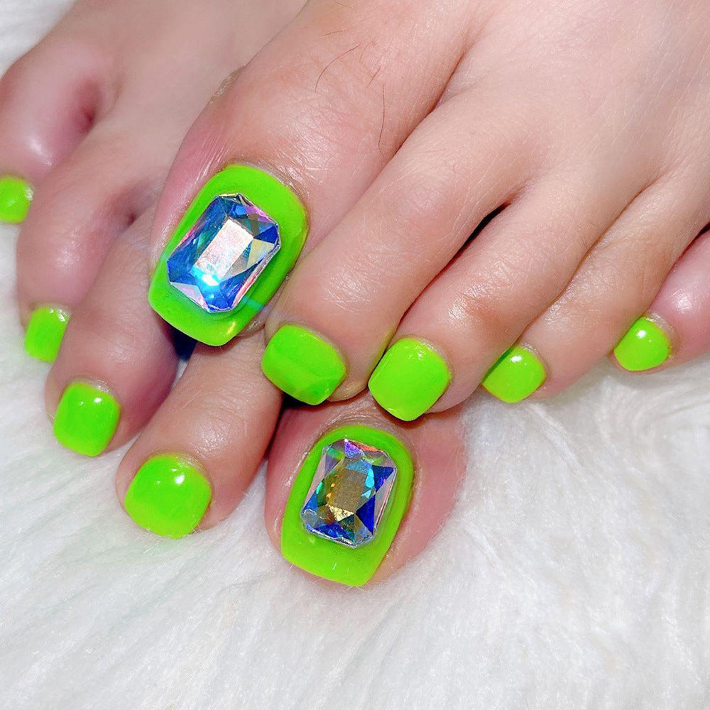 Trendige Fußnagelkunst Brehn