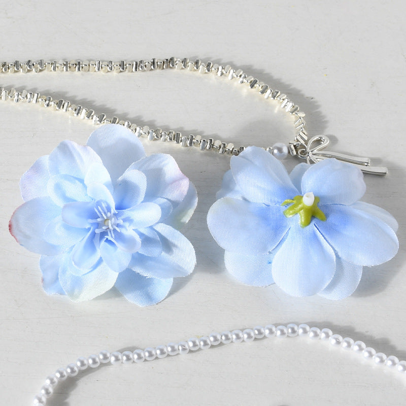 Elegante florale Haarklammern