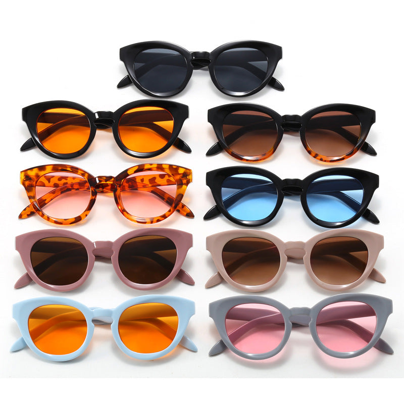 Damen modische Sonnenbrille mit feline Features Brehn
