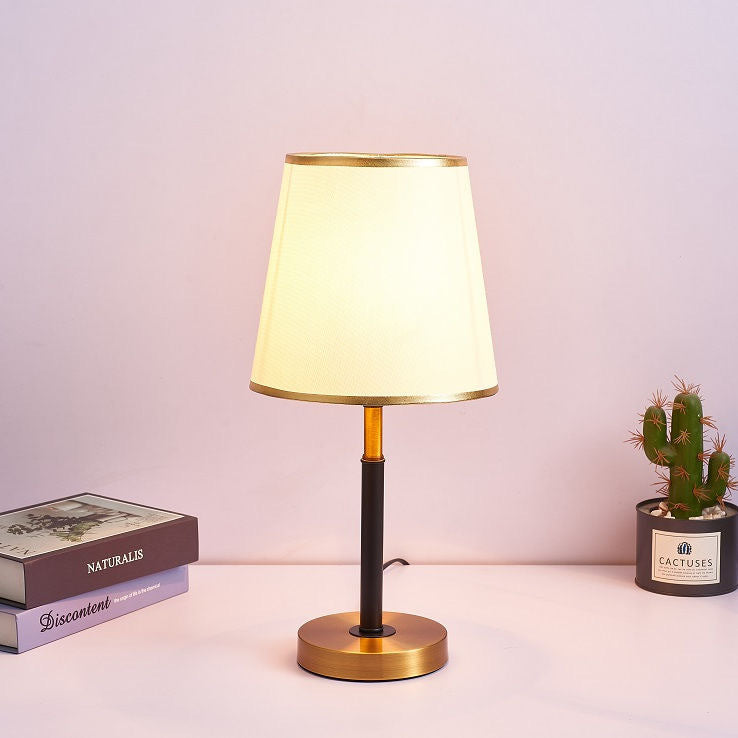Stilvolle dekorative Tischlampe