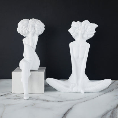 Künstlerische figurative Heimskulptur