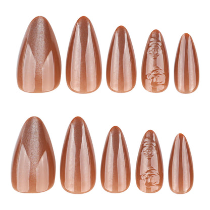 Kunstvolle Rosen-Nagelkunst mit Glanz Brehn