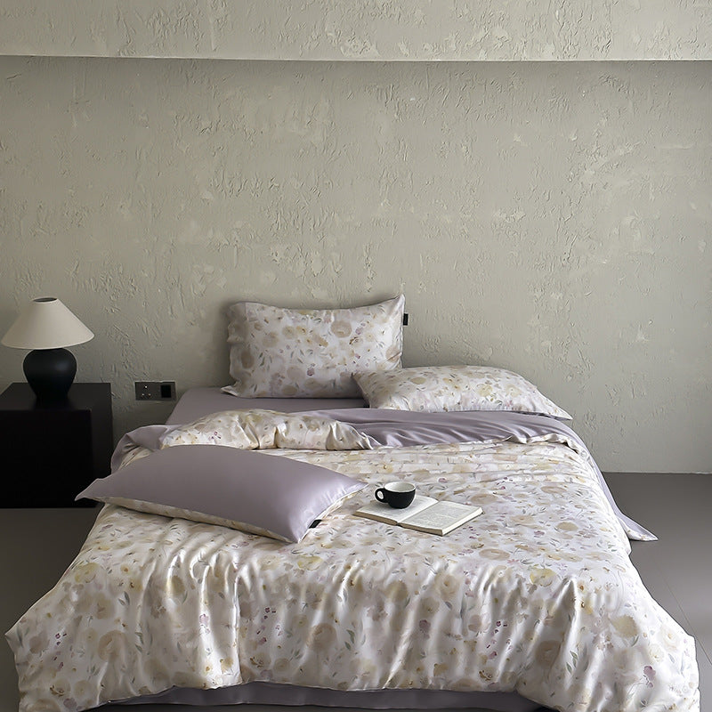 Luxuriöses Satin-Bettwäsche-Set mit floralem Aquarellprint und seidig-glänzendem Finish