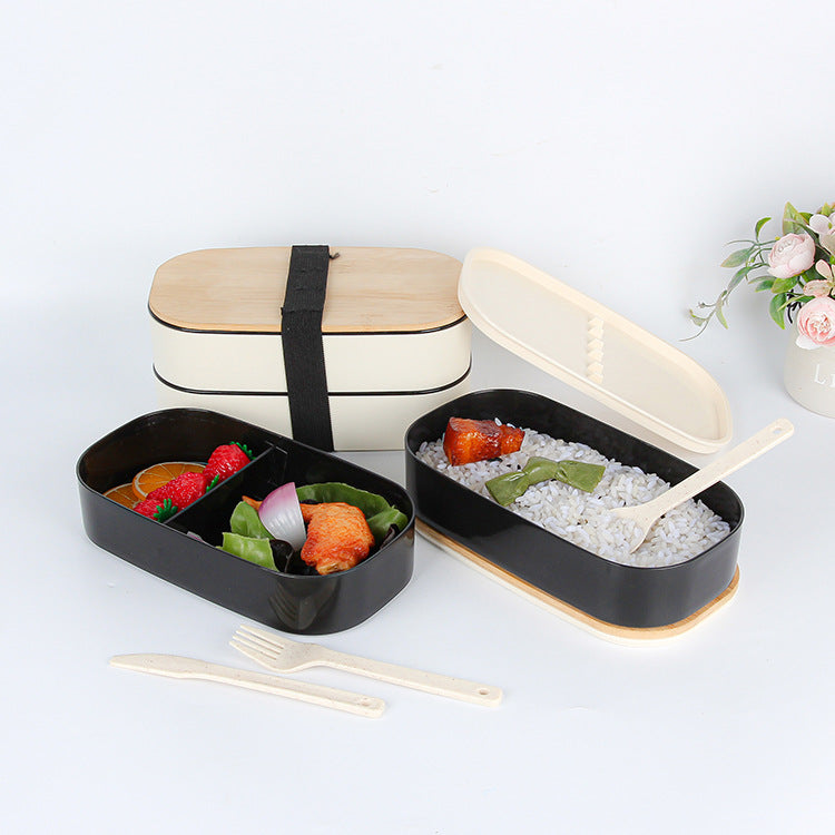 Gestapelte Bento-Lunchbox mit Bambusdeckel