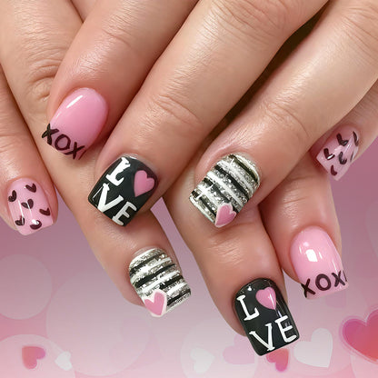 Dekoratives Press-On-Nagelkunst-Set mit Liebe- und Herzmustern Brehn