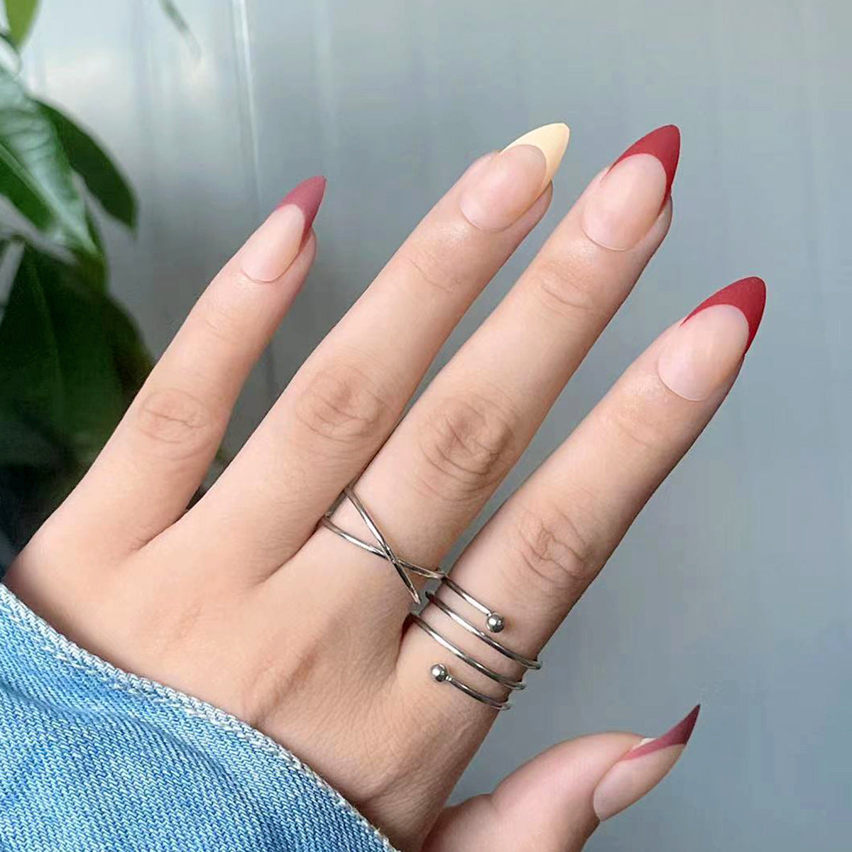 Glamorous Press-On Nail Set Brehn