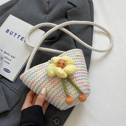 Dekorative Flora Woven Bucket Bag