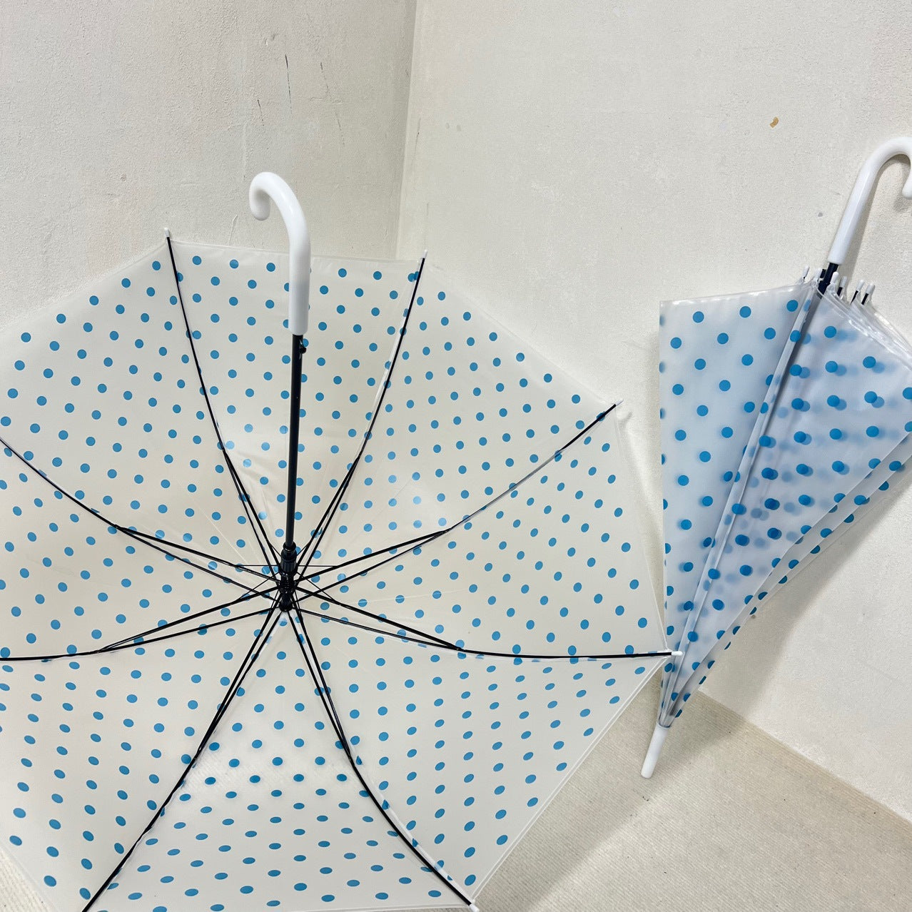 Damen transparenter Regenschirm mit Punkten Brehn
