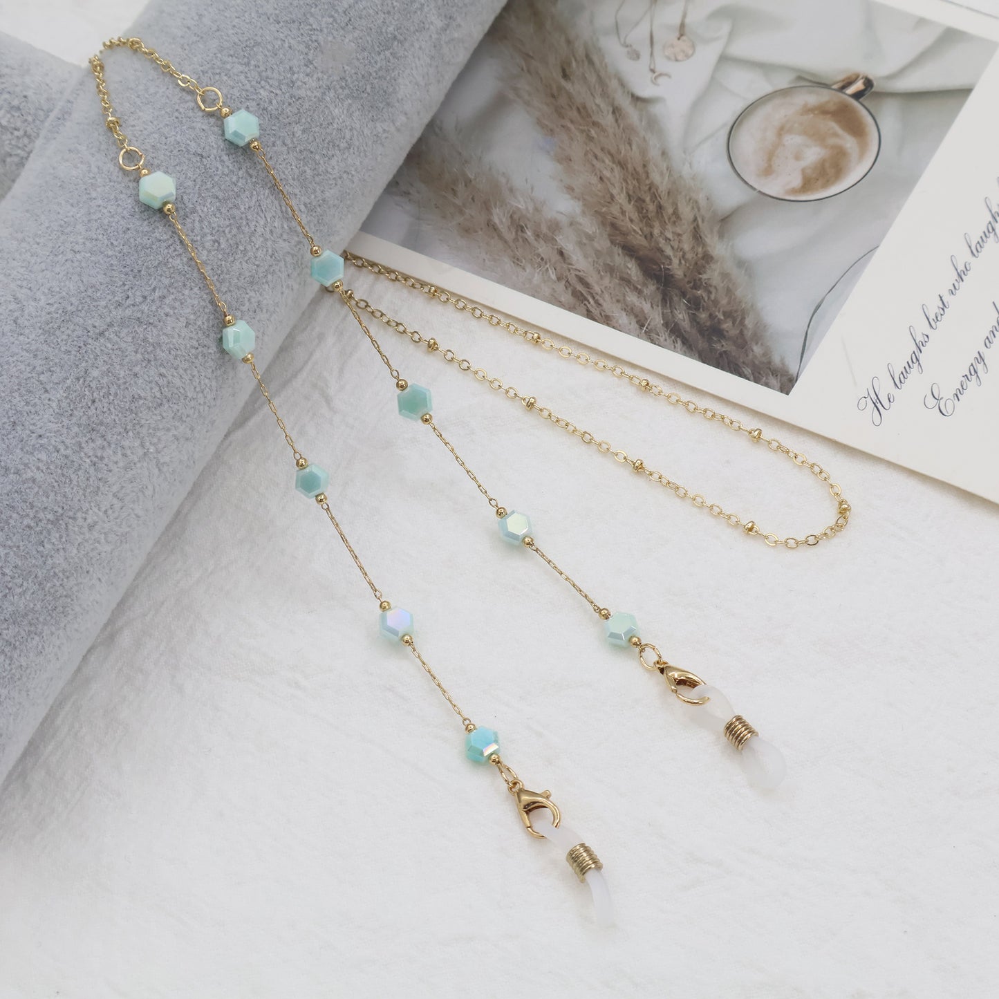 Elegante goldene Ketten Halskette mit Edelsteinen Brehn
