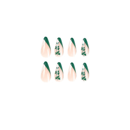 Kunstvolle Stiletto-Nägel mit Kleeblatt-Design Brehn
