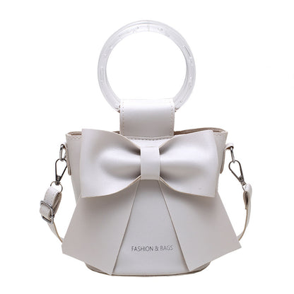 Elegante Handtasche mit Schleifendetail