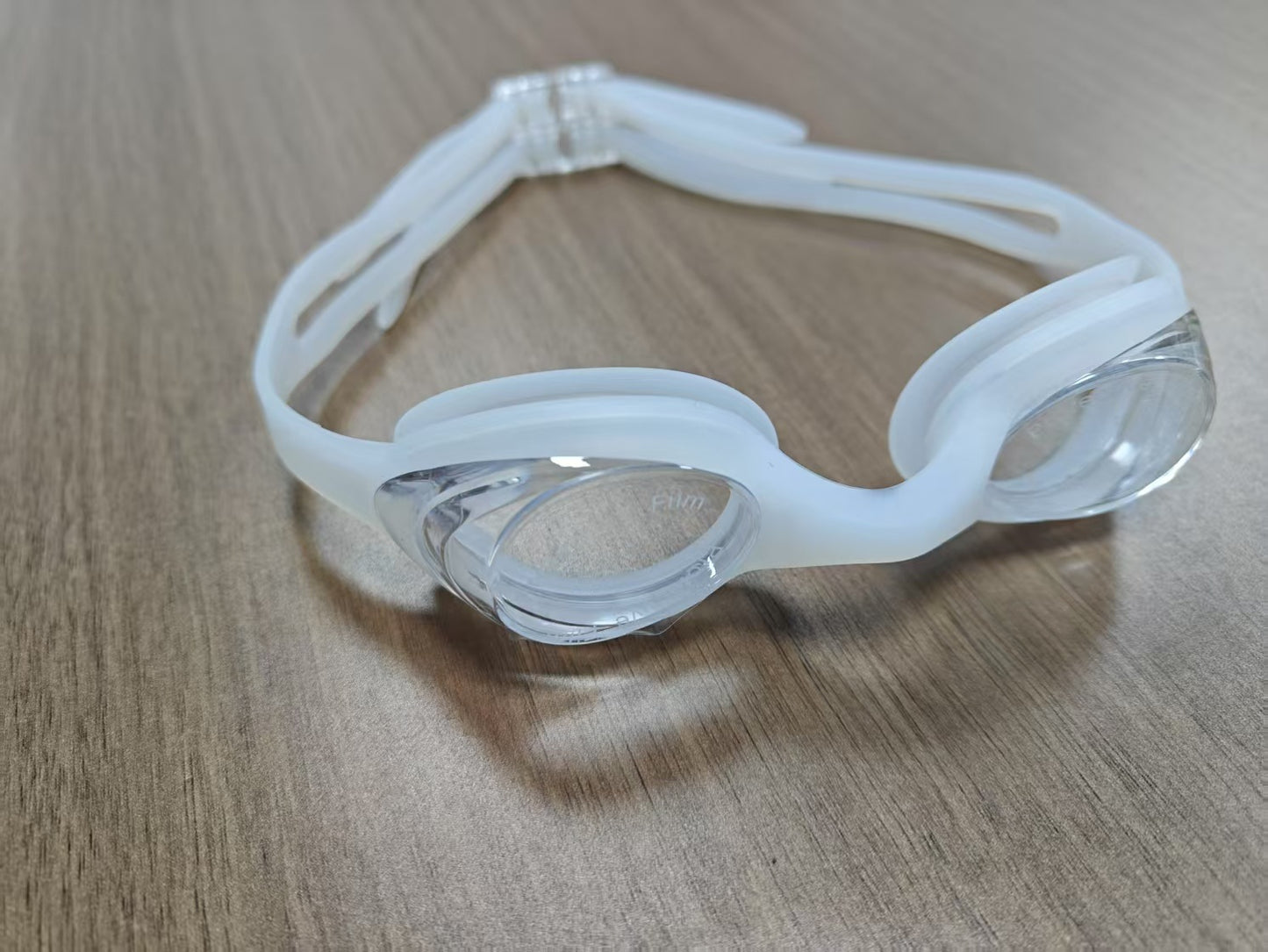 Schwimmbrille mit Anti-Beschlag- und Uv-Schutztechnologie Brehn