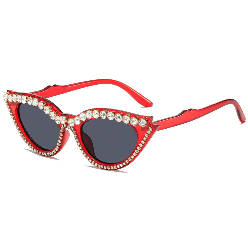 Damen extravagante Cat-Eye Sonnenbrille mit glamourösen Kristallverzierungen Brehn