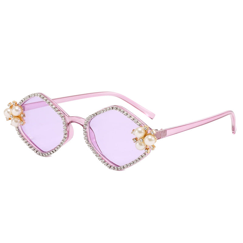 Damen extravagante Sonnenbrille mit glamourösen Perlendetails Brehn