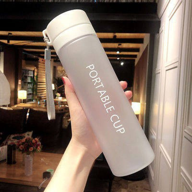 Damen stilvolle Glas-Trinkflasche Brehn