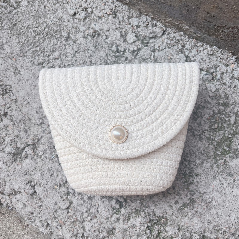 Damen Stilvolle Clutch aus geflochtenem Material Brehn