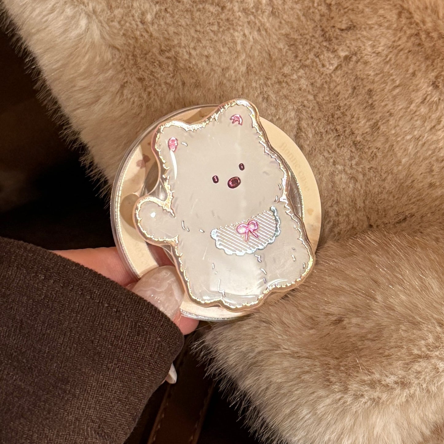 Charmanter Handspiegel im Bärenmotiv Brehn