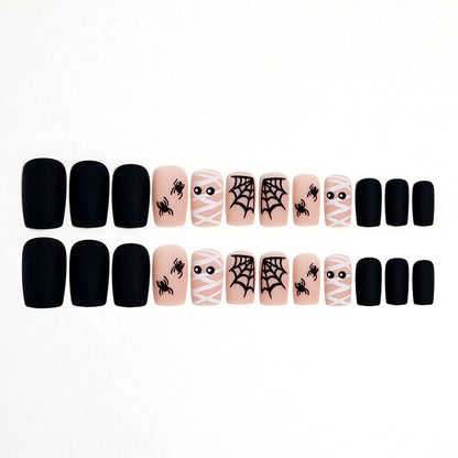Halloween-Themed Nail Art Kit Brehn