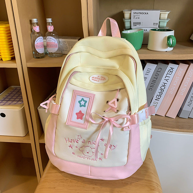 Verspielt bestickter Kordelzug-Schulrucksack