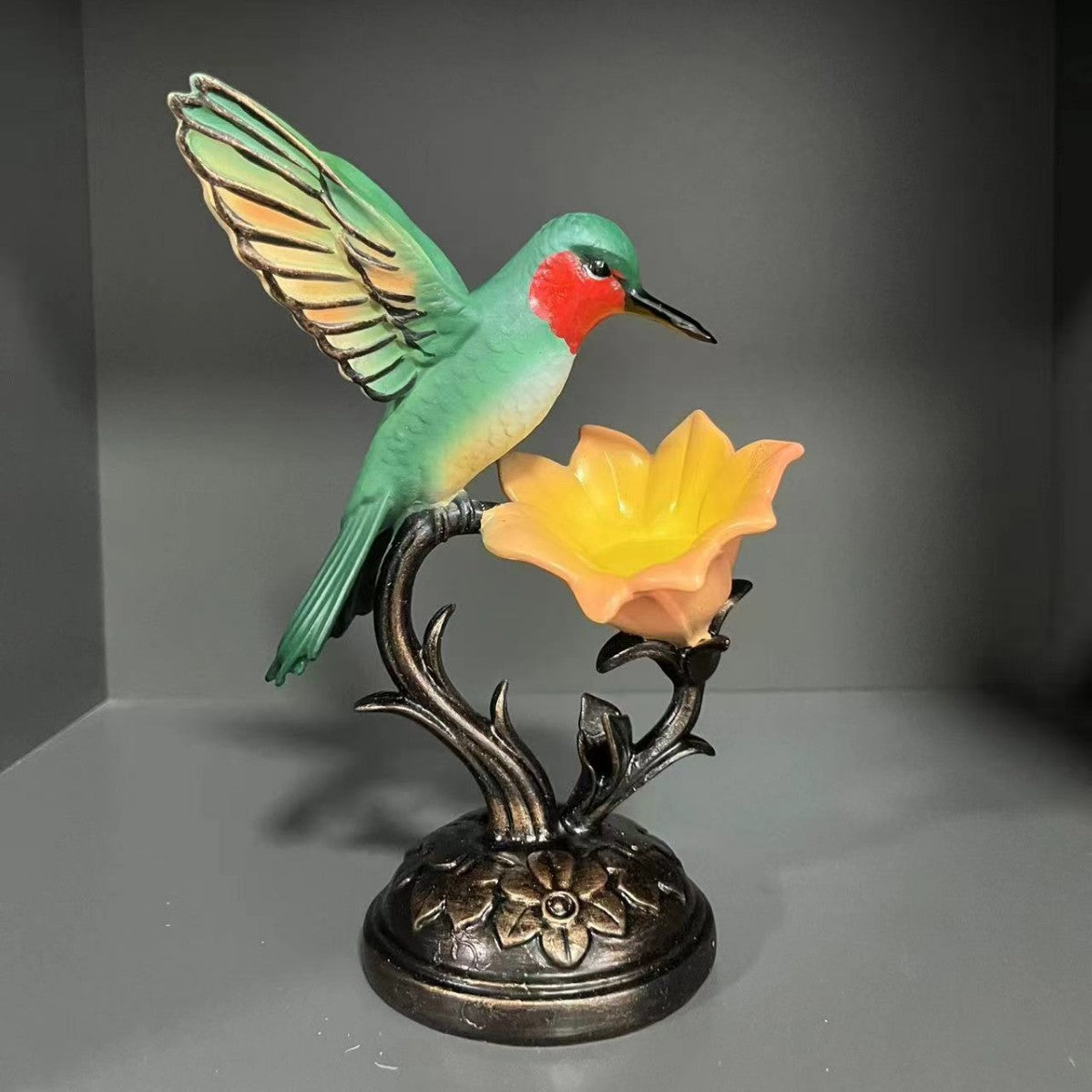 Dekorative Hummingbird-Skulptur Brehn