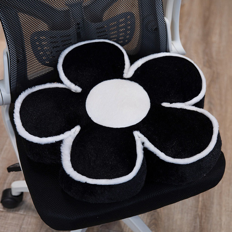 Gepolstertes Sitzkissen in Blumenform mit Kunstleder‑Mittelstück und flauschiger Randpolsterung