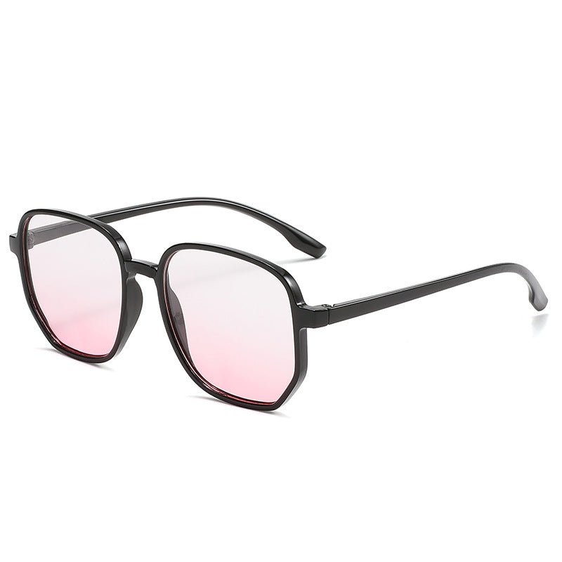 Stilvolle breite quadratische Sonnenbrille Brehn