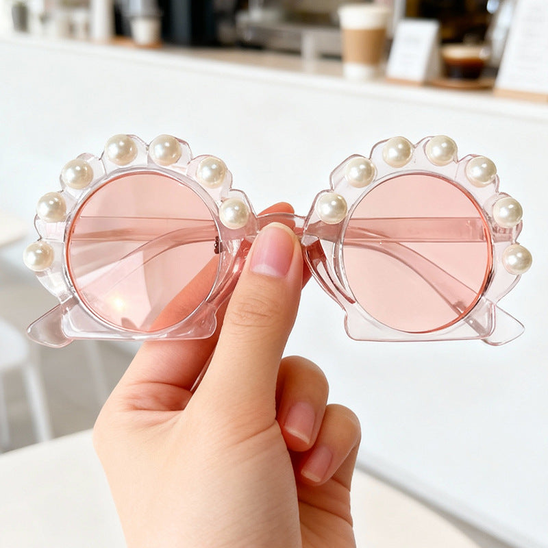 Perlenakzentuierte, von Vintage inspirierte Sonnenbrille Brehn