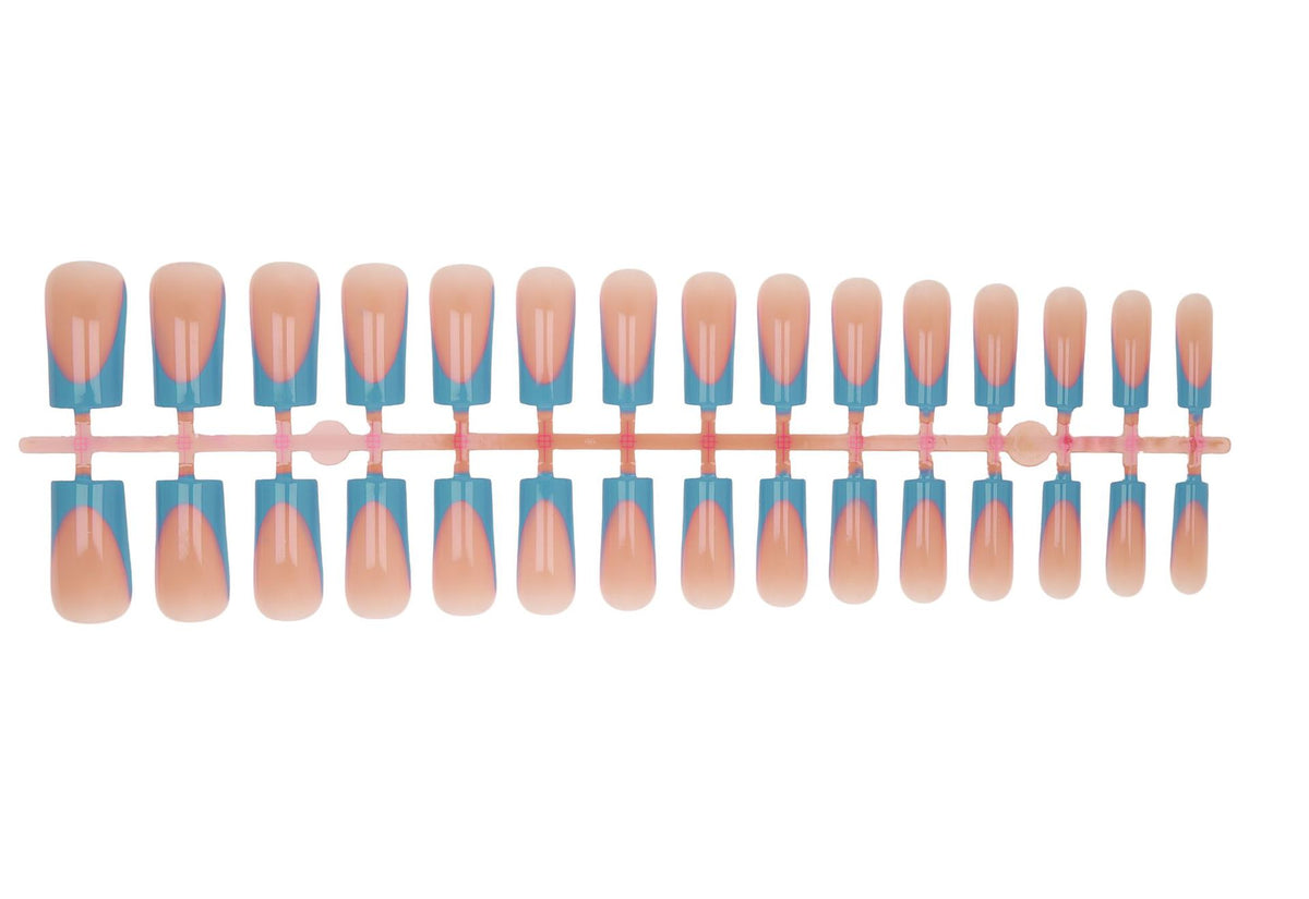 Künstliche Fingernägel mit trendigem Design Brehn