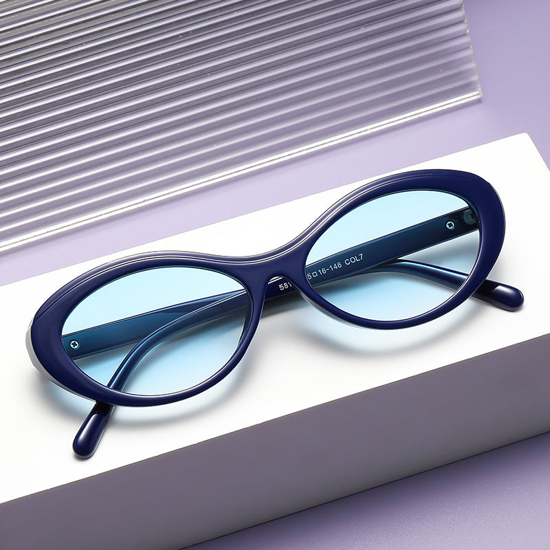 Damen stilvolle Sonnenbrille im ovalen Design Brehn