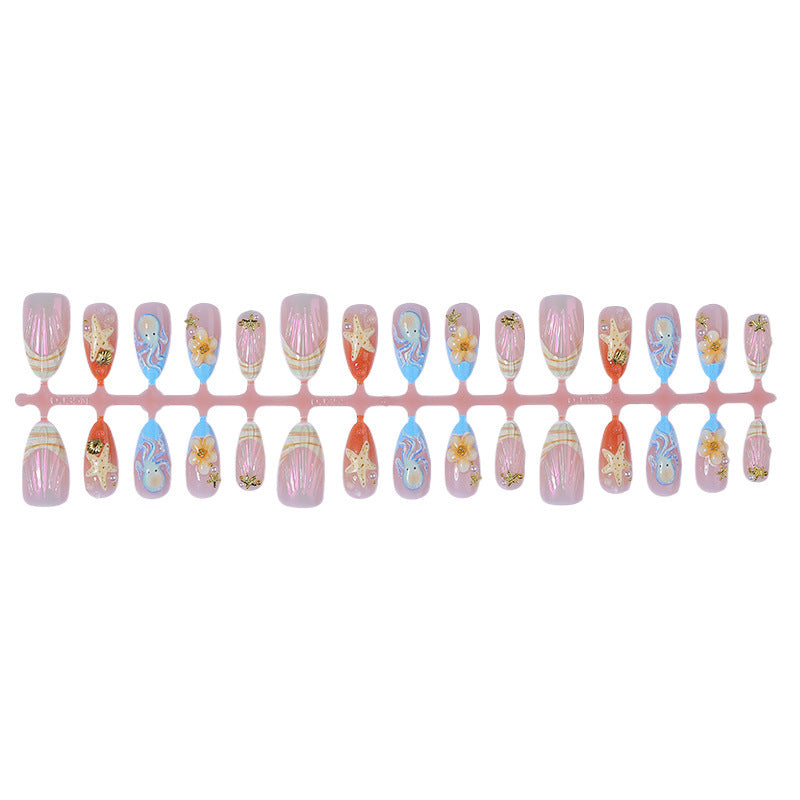 Festliches Kunstnagelset mit maritimen und floralen Designs Brehn