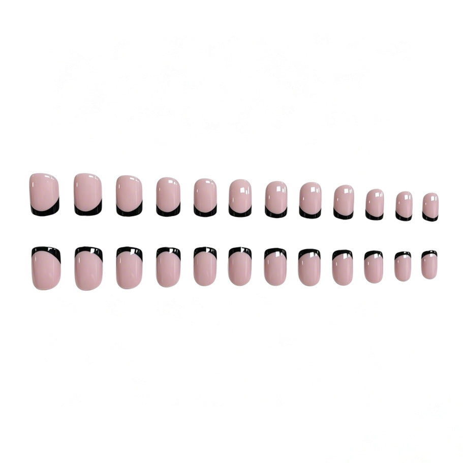 Stilvolle French Tip Gel-Nagelverstärkungen Brehn
