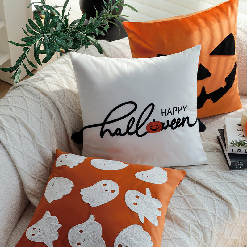 Quadratischer dekorativer Kissenbezug mit Halloween-Kürbisgesicht Tuft-Applikation aus Samt Brehn