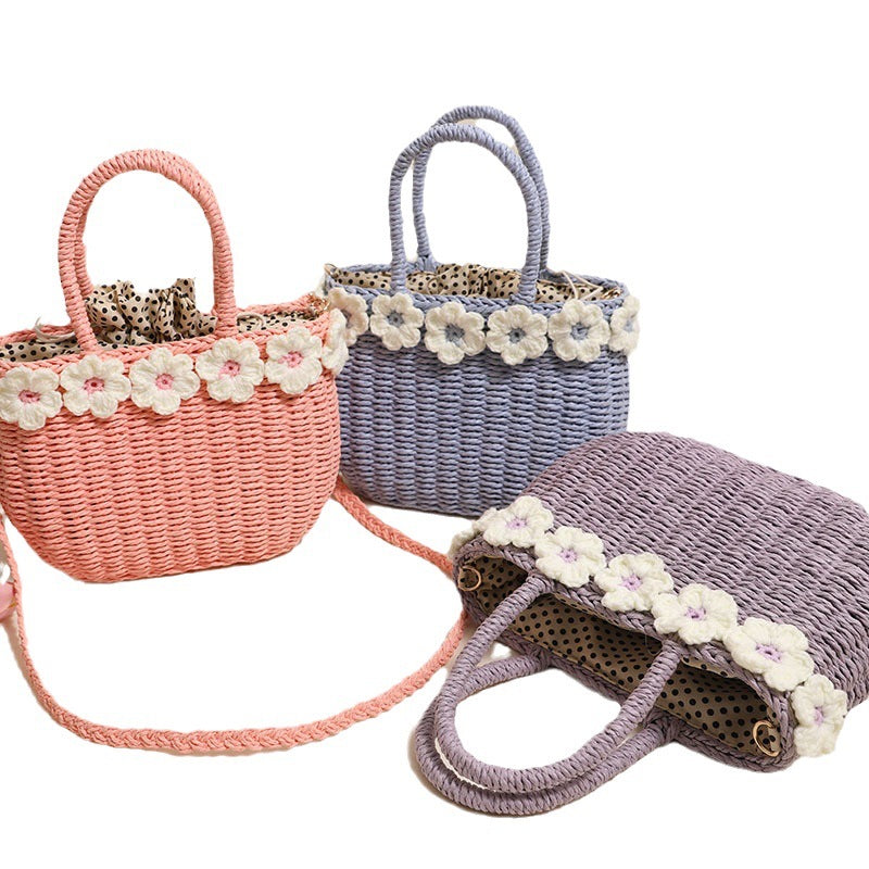 Damen Handtasche mit floralen Verzierungen Brehn