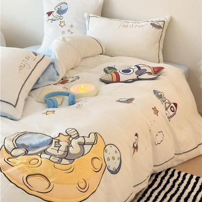 Kinder-Bettwäsche-Set aus softem Baumwoll-Mischgewebe mit gesticktem Astronauten- und Raketenmotiv