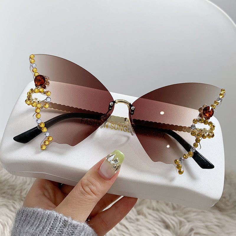 Damen extravagant designte Sonnenbrille Brehn