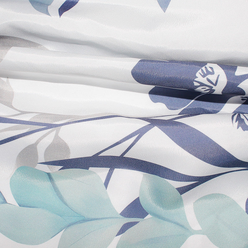 Duschvorhang Brehn  mit floralem Design für Damen