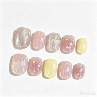 Soft Touch Press-On Nail Set Brehn
