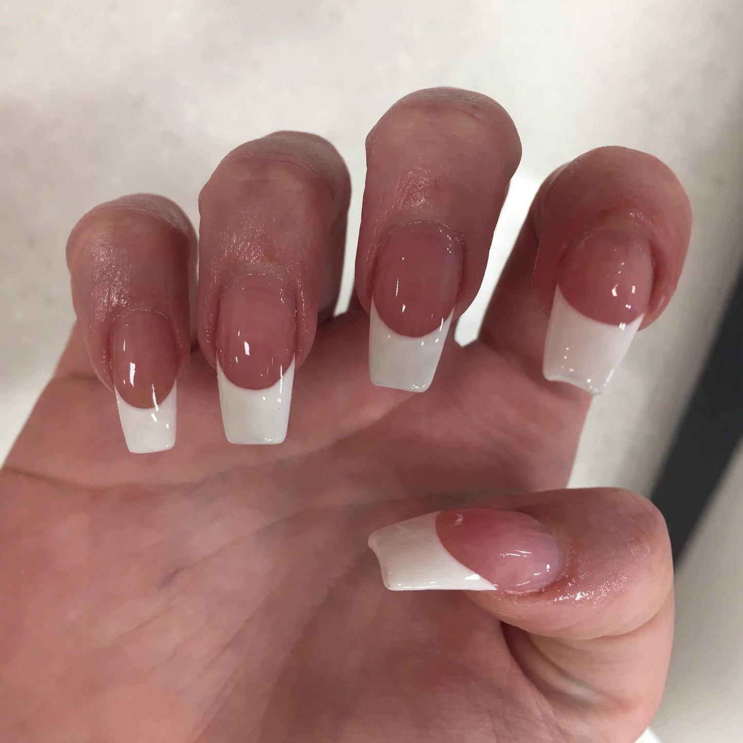 Kunstnagelset mit Elegantem Glitzer-Design Brehn