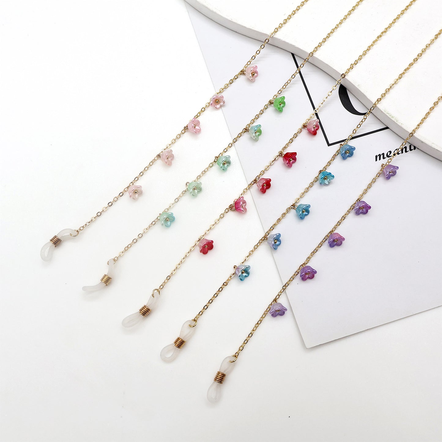 Blumenverziertes Brillenband Brehn