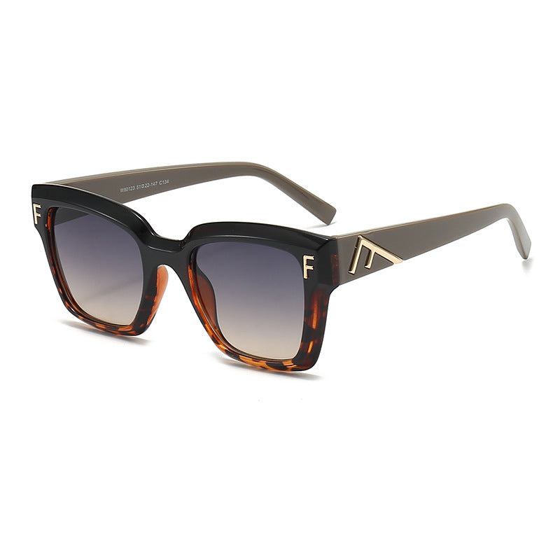 Damen modische quadratische Sonnenbrille mit goldenen Details Brehn