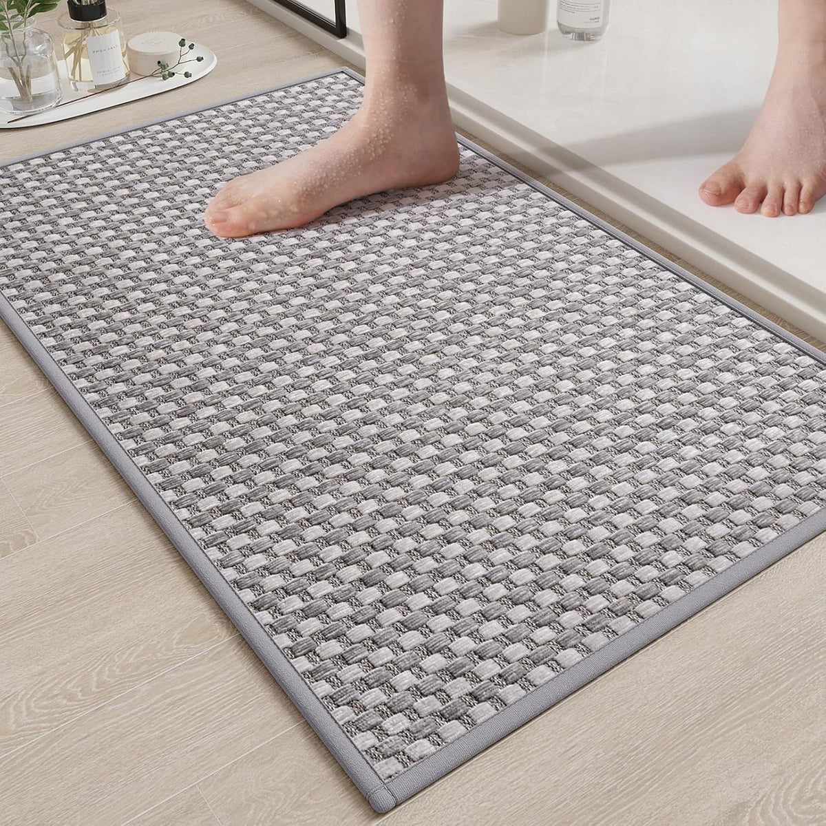 Strukturierte schnelltrocknende Badmatte