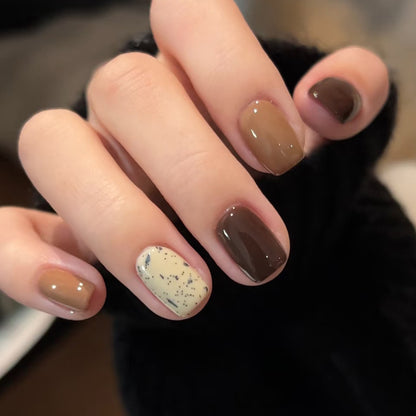 Elegantes Nail Art Set Brehn