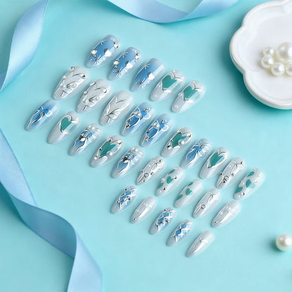 Künstlerisches, mit Kristallen verziertes Nail Art Set Brehn