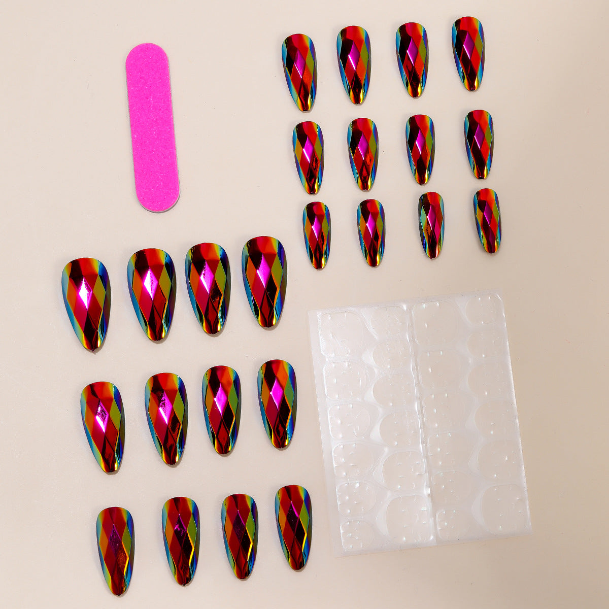 Stiletto-Nagelkunstverlängerungen mit geometrischem Prismadesign Brehn