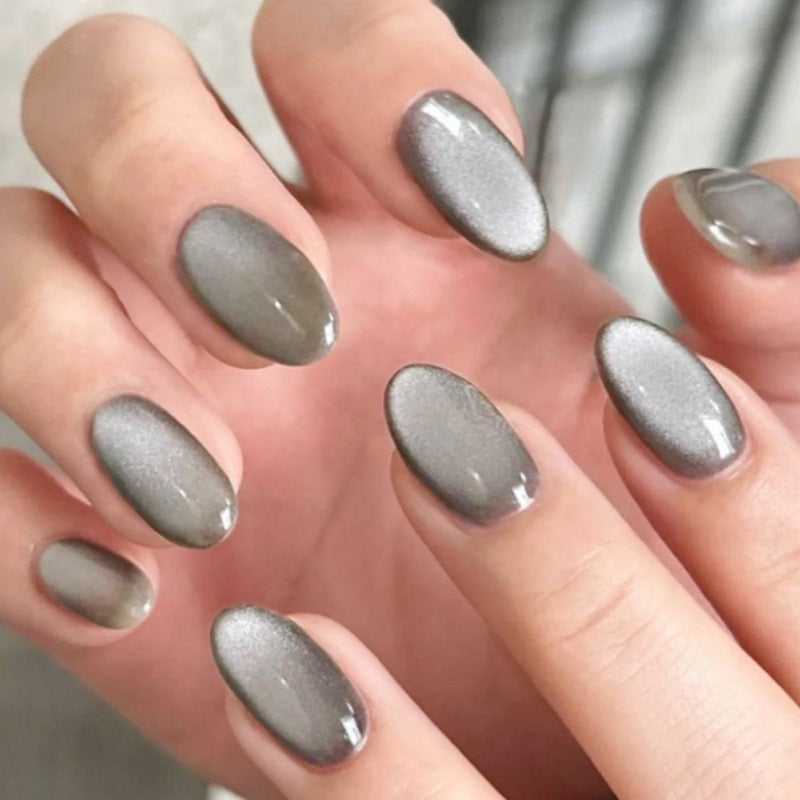 Glänzende Finish Press-On Nail Set Brehn