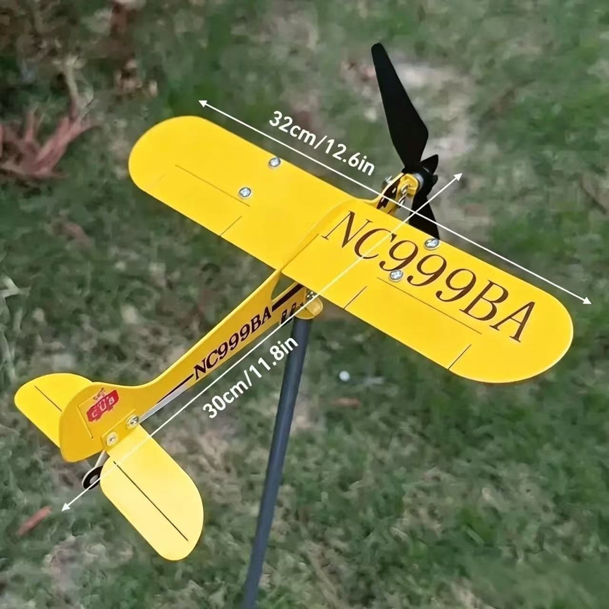 Dekorativer Flugzeug-Gartenstecker Brehn