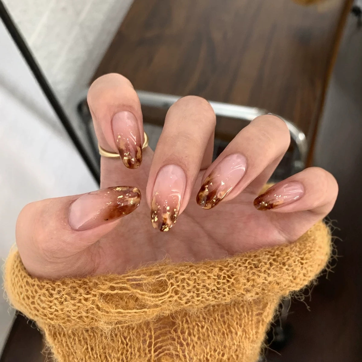 Elegante Glitter Ombre Nagelverlängerungen