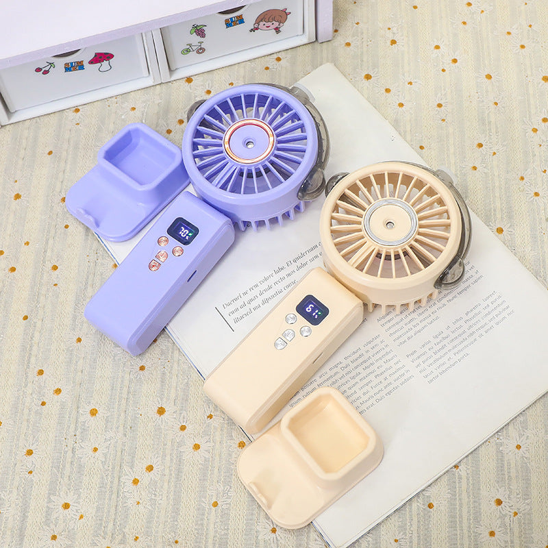 Frauen Tragbarer Wasserbesprüher Ventilator mit Digitalsteuerung Brehn
