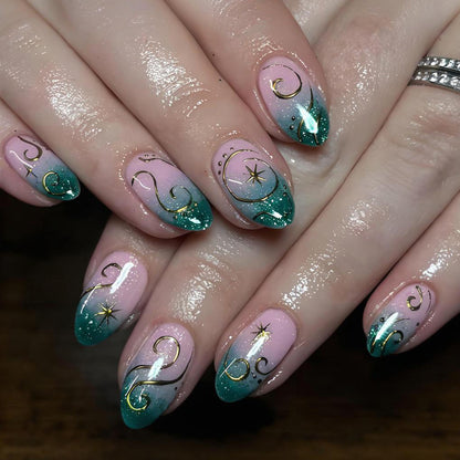 Kunstnagelset mit glitzernden Verzierungen Brehn