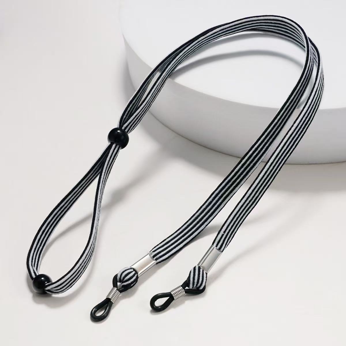 Verstellbarer Brillenband mit sicherer Befestigung Brehn